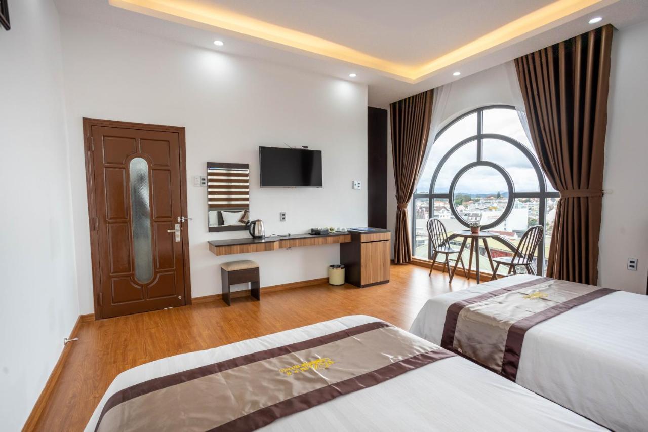 Khach San Y Lan 2 Da Lat Hotel ภายนอก รูปภาพ